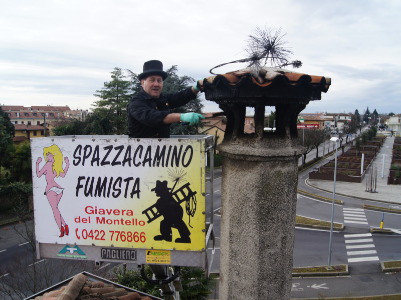 Pulizia canne fumarie